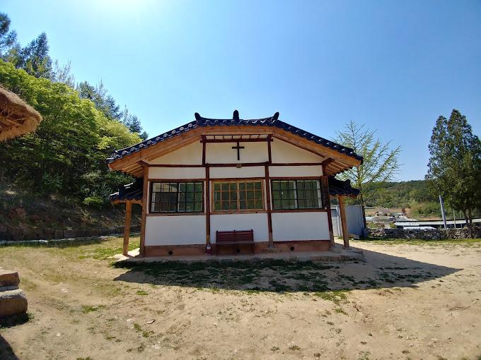 제3호 봉화척곡교회(奉化尺谷敎會)와 명동서숙(明洞書塾)